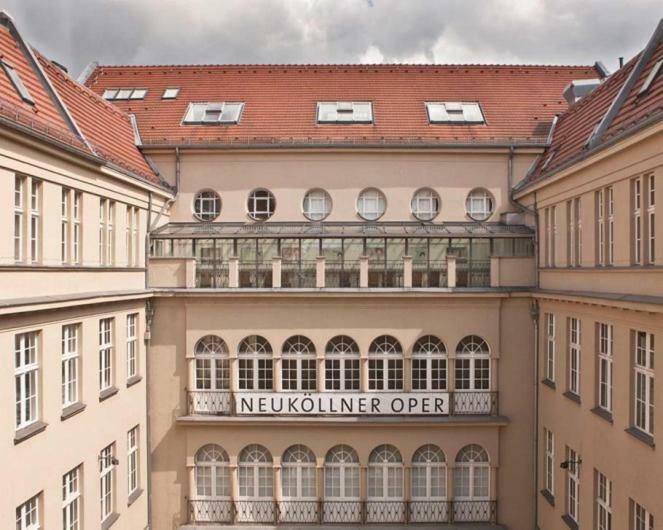 Berlin Mal Anders Erleben - Hier Tobt Das Leben Exterior photo